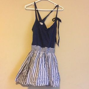Crisscross back Hollister dress